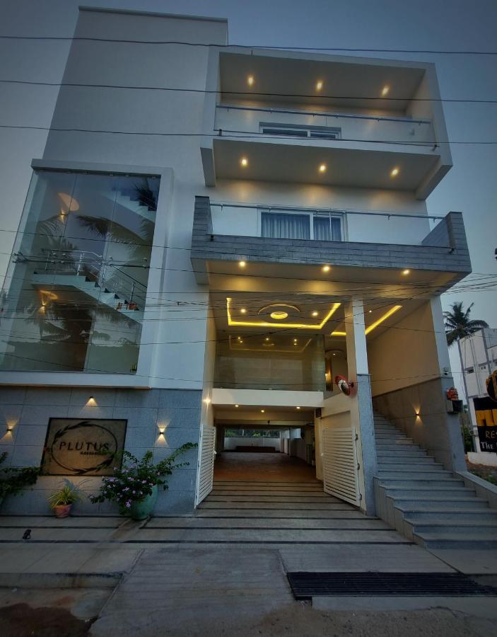 Отель Plutus Residency Ауровиль Экстерьер фото